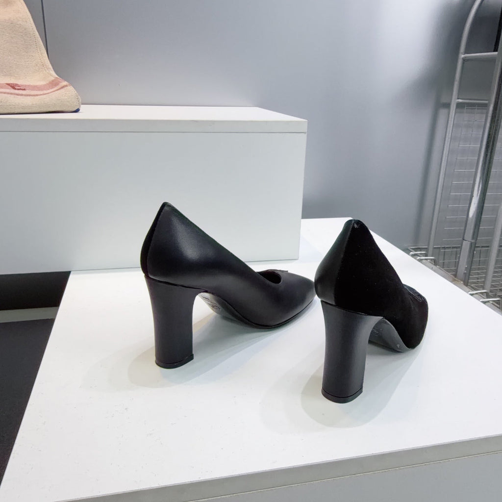 CHANEL 26S SQUARE-TOE HIGH HEELS 95 MM IN BLACK SUEDE AND LAMBSKIN