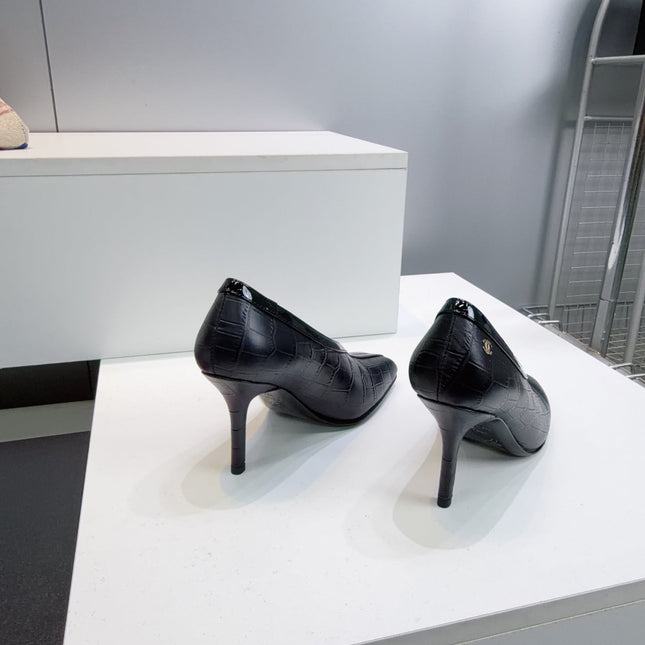 CHANEL 26S HIGH HEELS 100 MM IN BLACK CROCODILE-EMBOSSED CALFSKIN