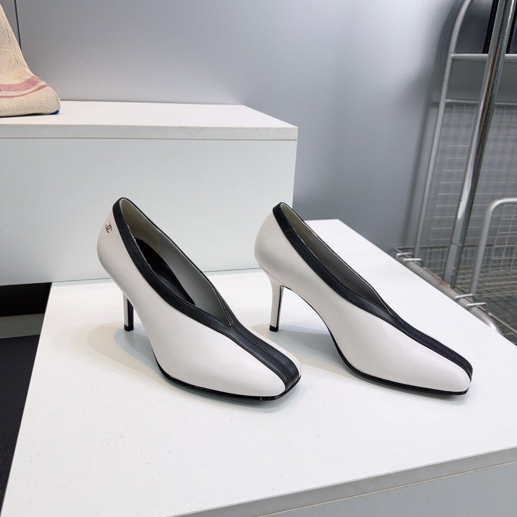 CHANEL 26S HIGH HEELS 100 MM IN WHITE CALFSKIN
