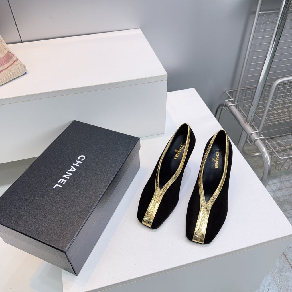 CHANEL 26S HIGH HEELS 100 MM IN BLACK SUEDE