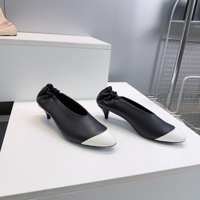 CHANEL 26S COLOR-BLOCK HIGH HEELS 45 MM IN BLACK LAMBSKIN