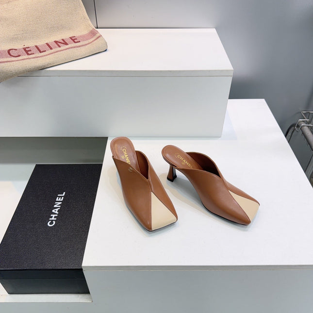 CHANEL 26S HIGH-HEEL MULES 70 MM IN BROWN AND BEIGE LAMBSKIN