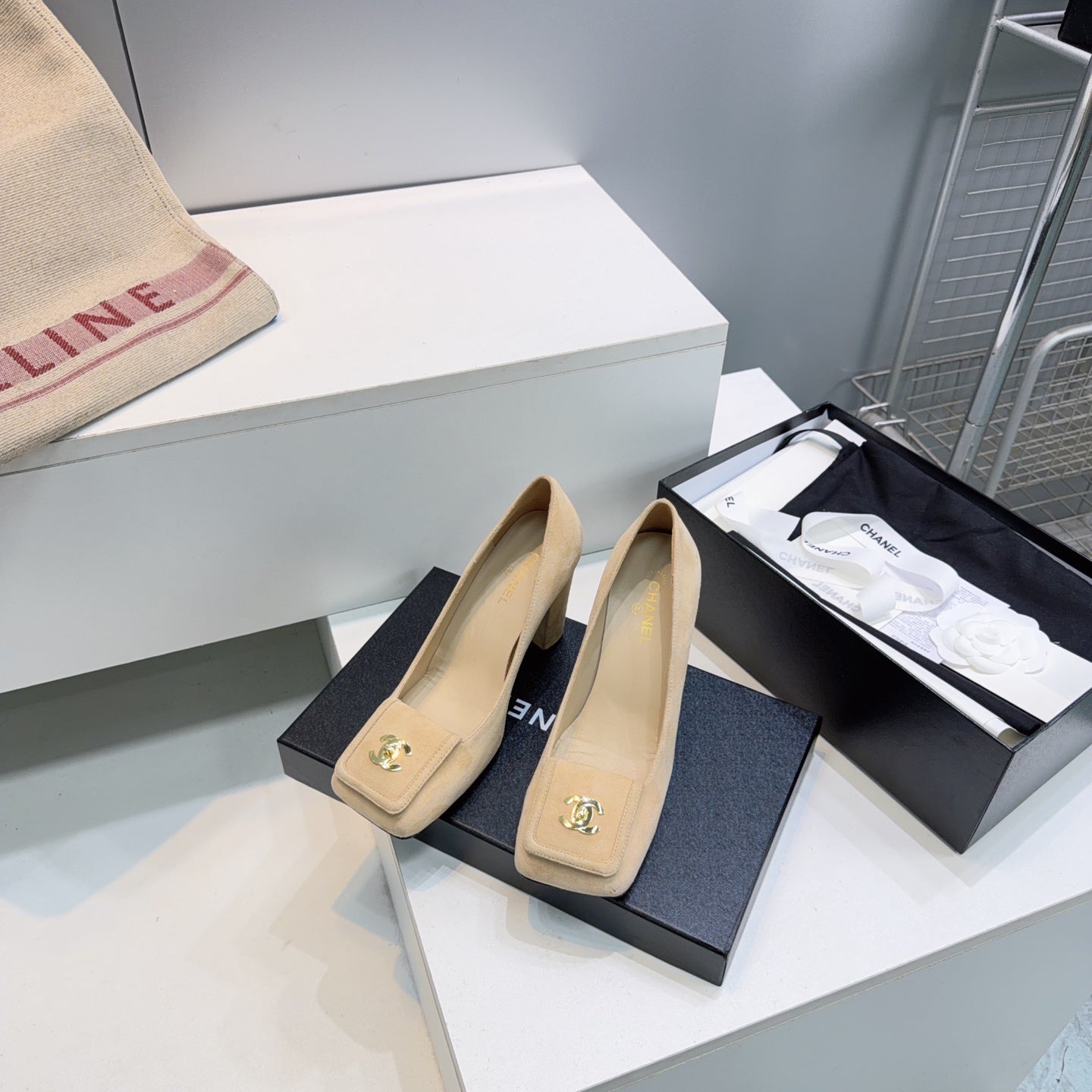 CHANEL 26S SQUARE-TOE HIGH HEELS 95 MM IN BEIGE SUEDE