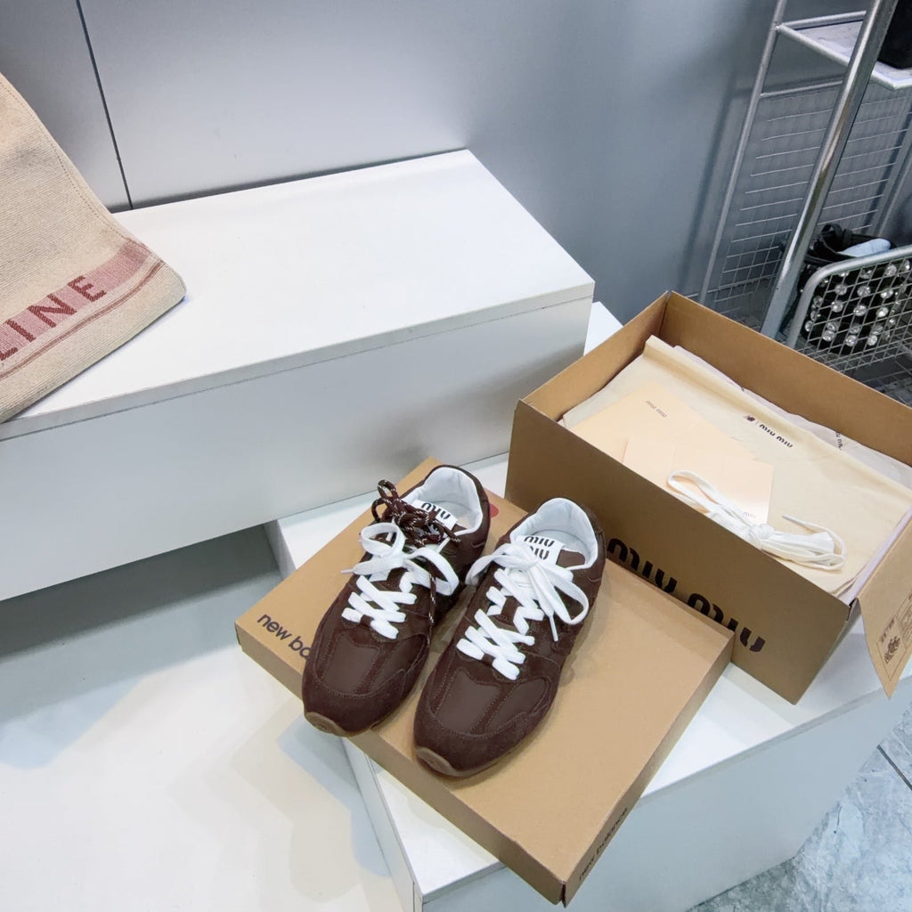 MIUMIU 26S NEW BALANCE SNEAKERS IN DARK BROWN SUEDE & FABRIC