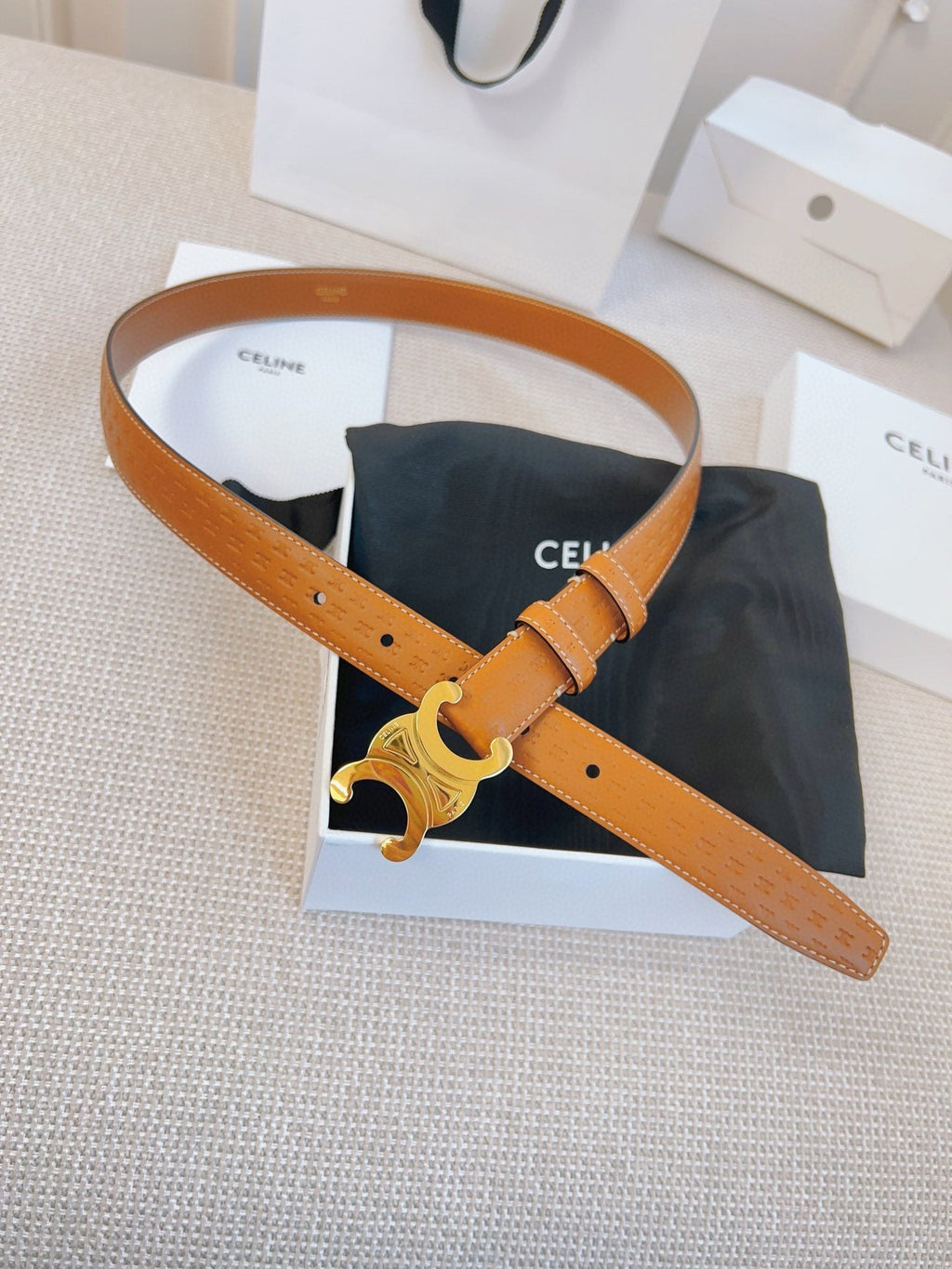 CELINE 25S BELT TRIOMPHE 25MM IN LIGHT BROWN CALFSKIN DEBOSSED LOGO 563331