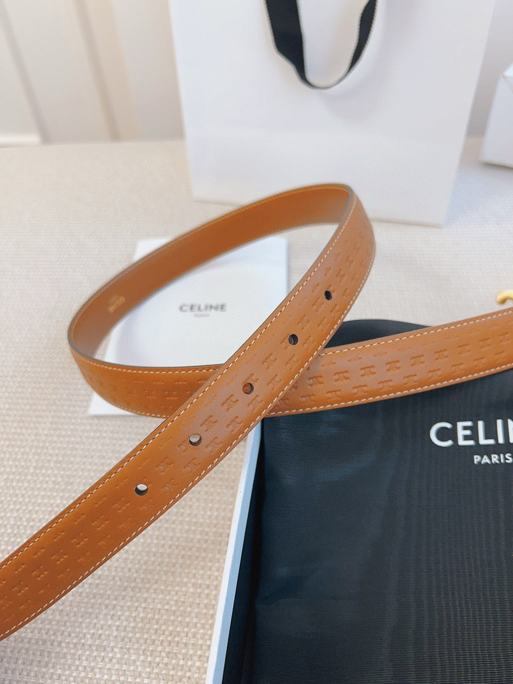 CELINE 25S BELT TRIOMPHE 25MM IN LIGHT BROWN CALFSKIN DEBOSSED LOGO 563331