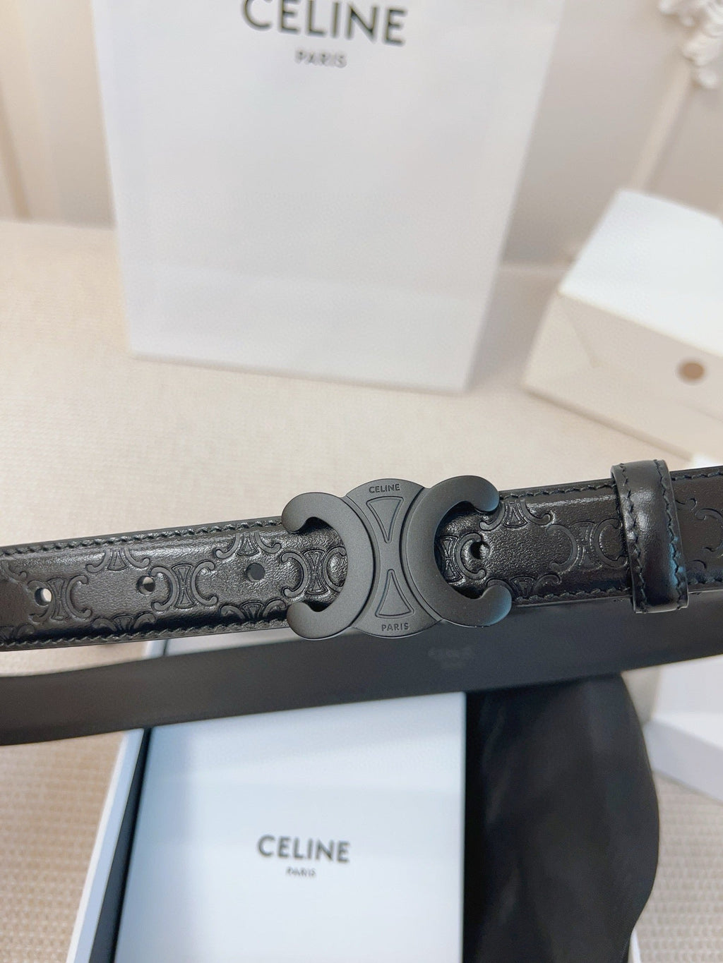 CELINE 25S BELT 25MM TRIOMPHE IN BLACK CALFSKIN 563334