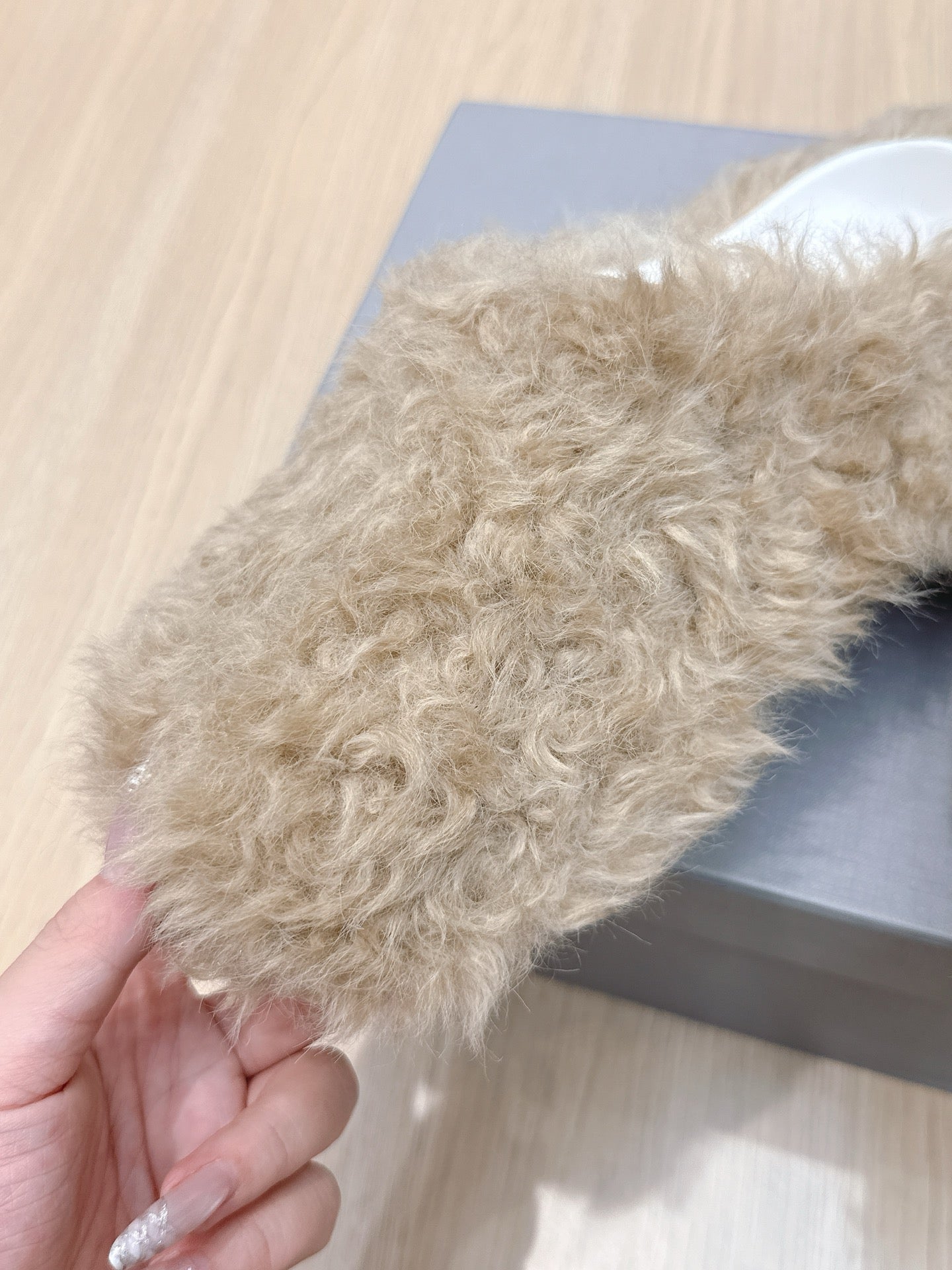 BALENCIAGA 25S MULES IN BEIGE FAUX FUR