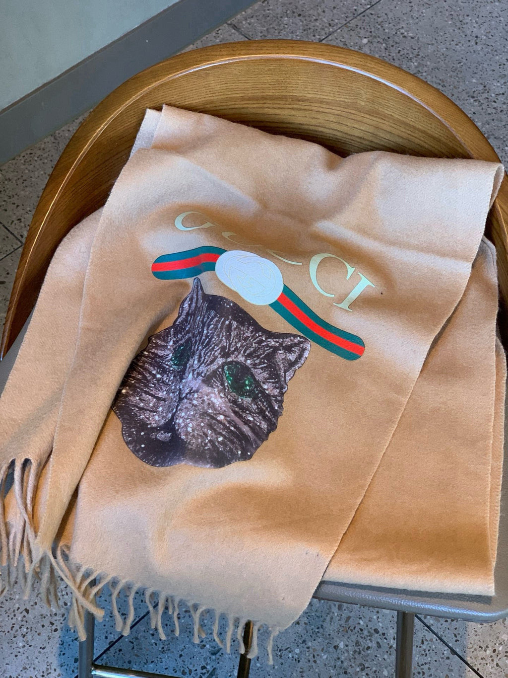 GUCCI 25S SCARF 180 IN CASHMERE 583606