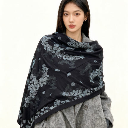 CHANEL 25S SCARF 135 IN CASHMERE 883660