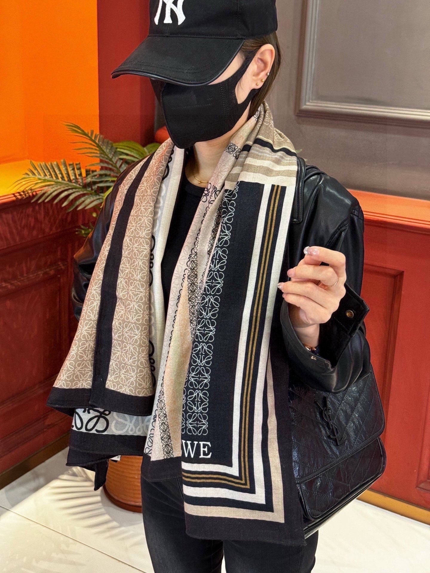 LOEWE 26S SCARF 140 IN CASHMERE SILK 248253