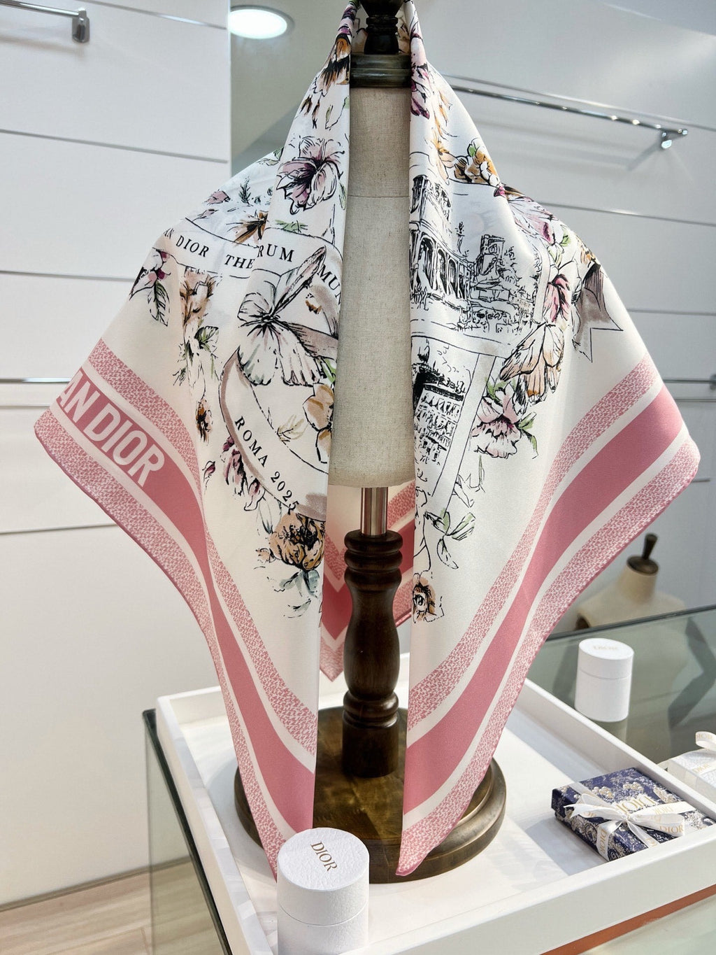 DIOR 26S SCARF 90CM IN SILK 284557
