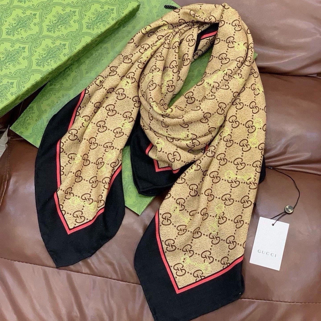 GUCCI 26S SCARF 135 IN CASHMERE AND SILK 315169