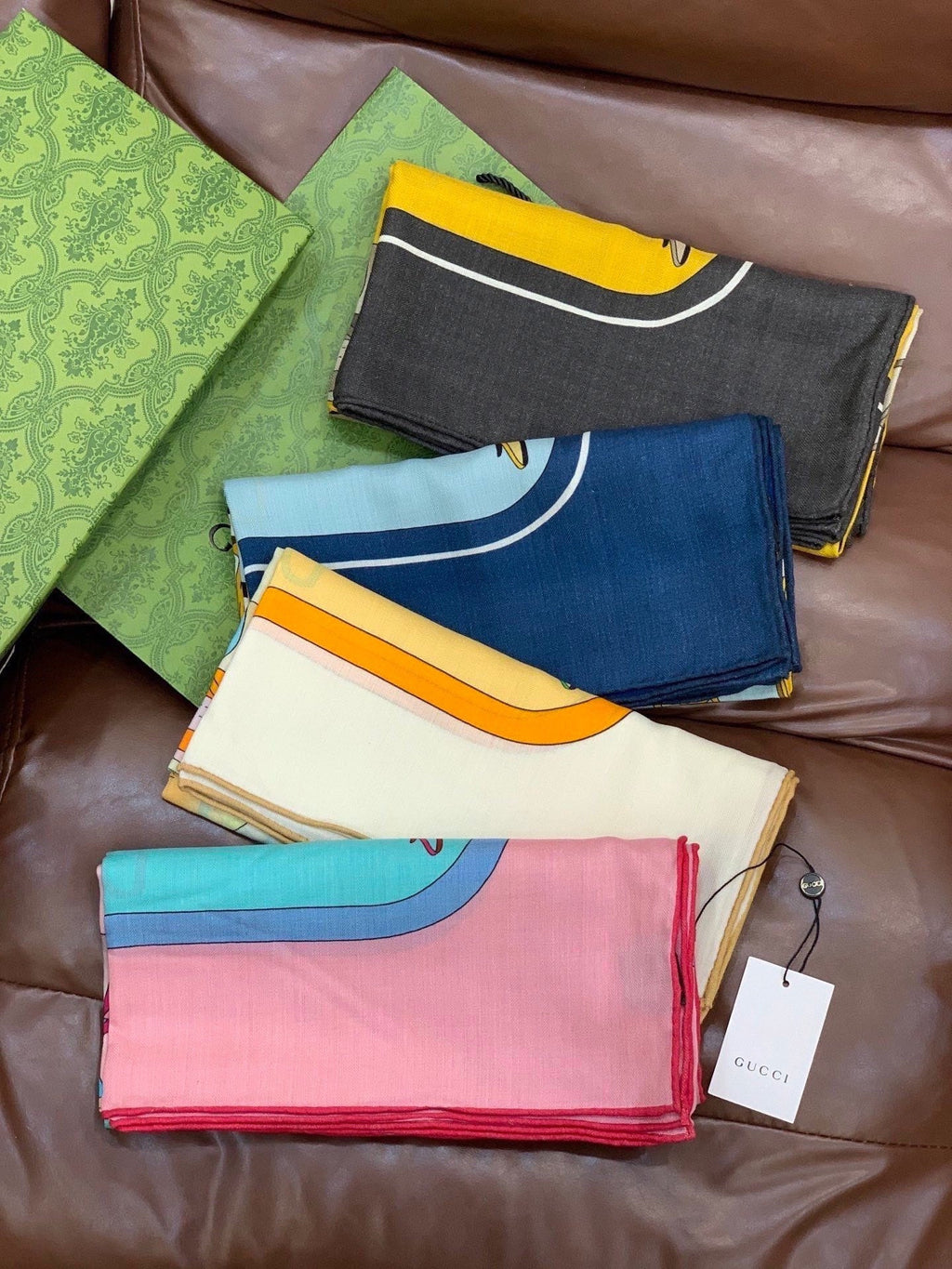 GUCCI 26S SCARF 135 IN CASHMERE AND SILK 314997