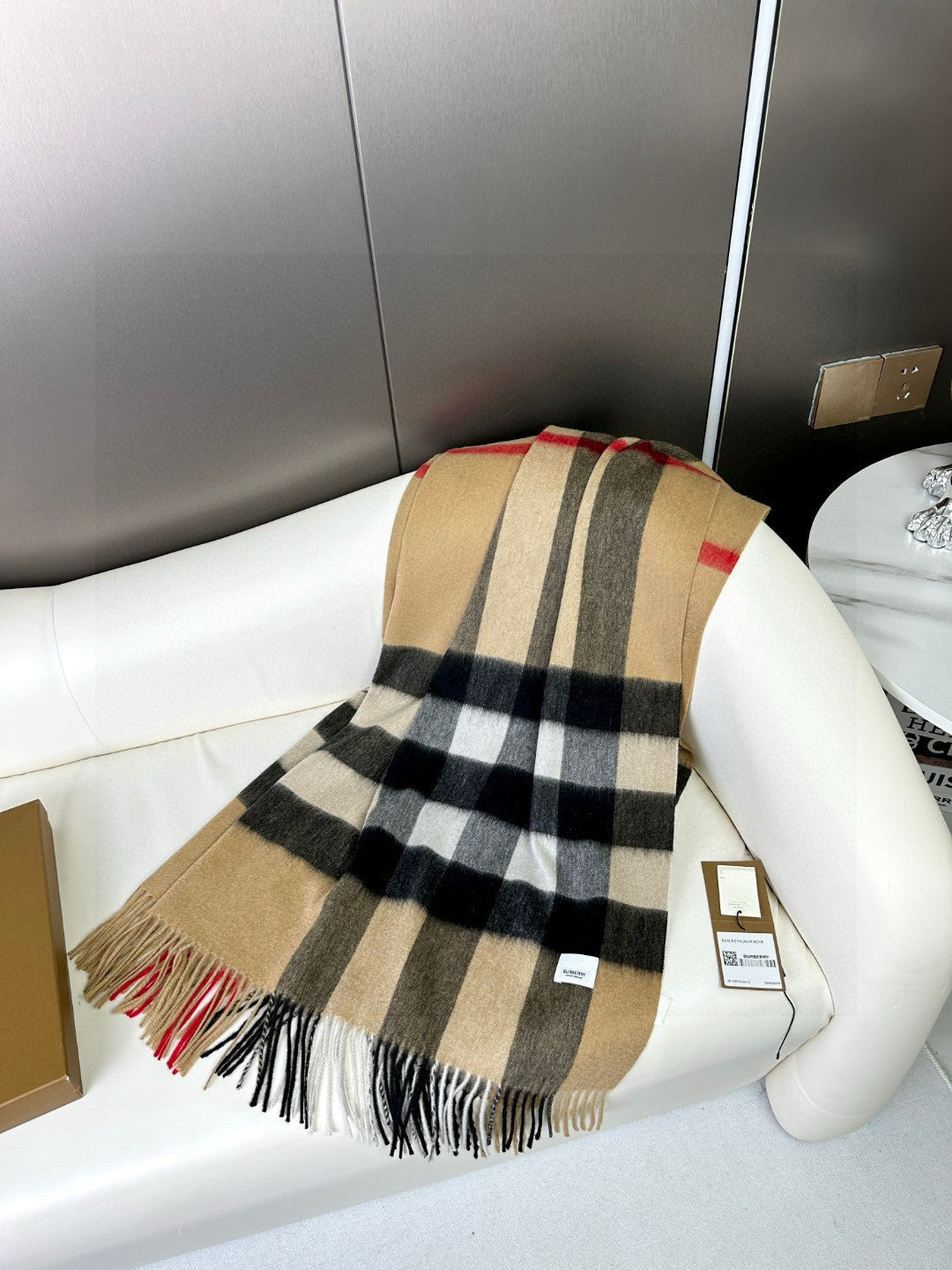 BURBERRY 26S SCARF 200CM IN CASHMERE 278704