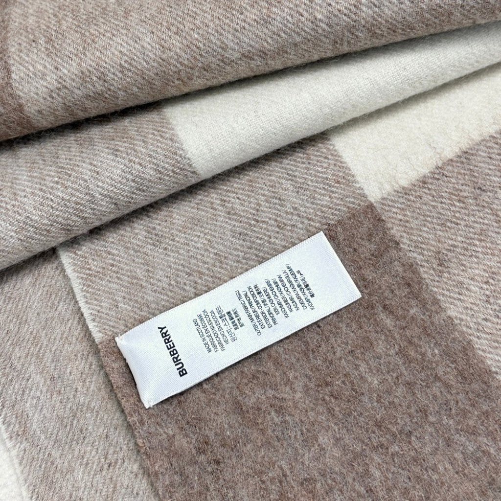 BURBERRY 26S SCARF 200CM IN CASHMERE 869770