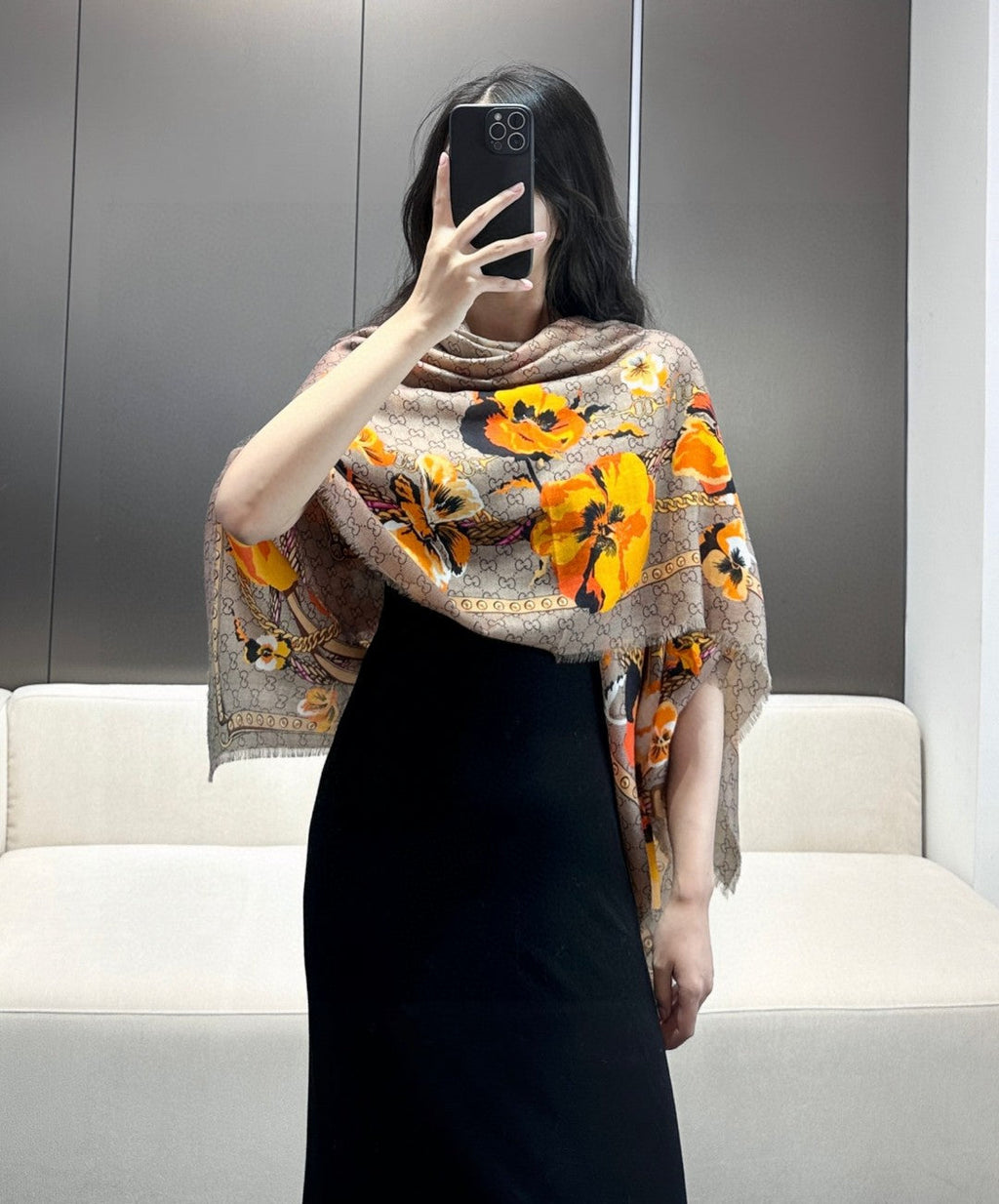 GUCCI 26S SCARF 140 IN CASHMERE AND SILK 309777