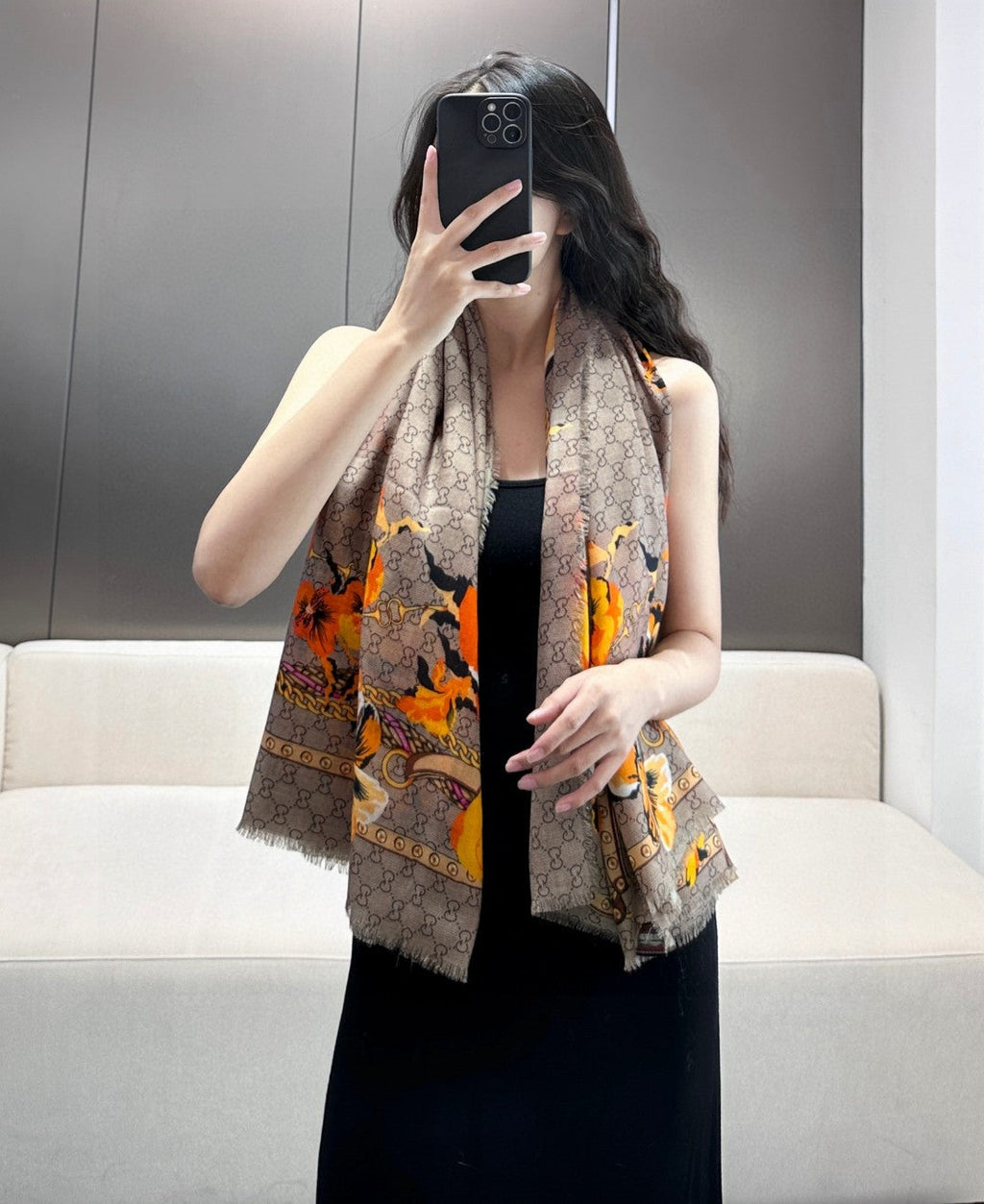 GUCCI 26S SCARF 140 IN CASHMERE AND SILK 309777