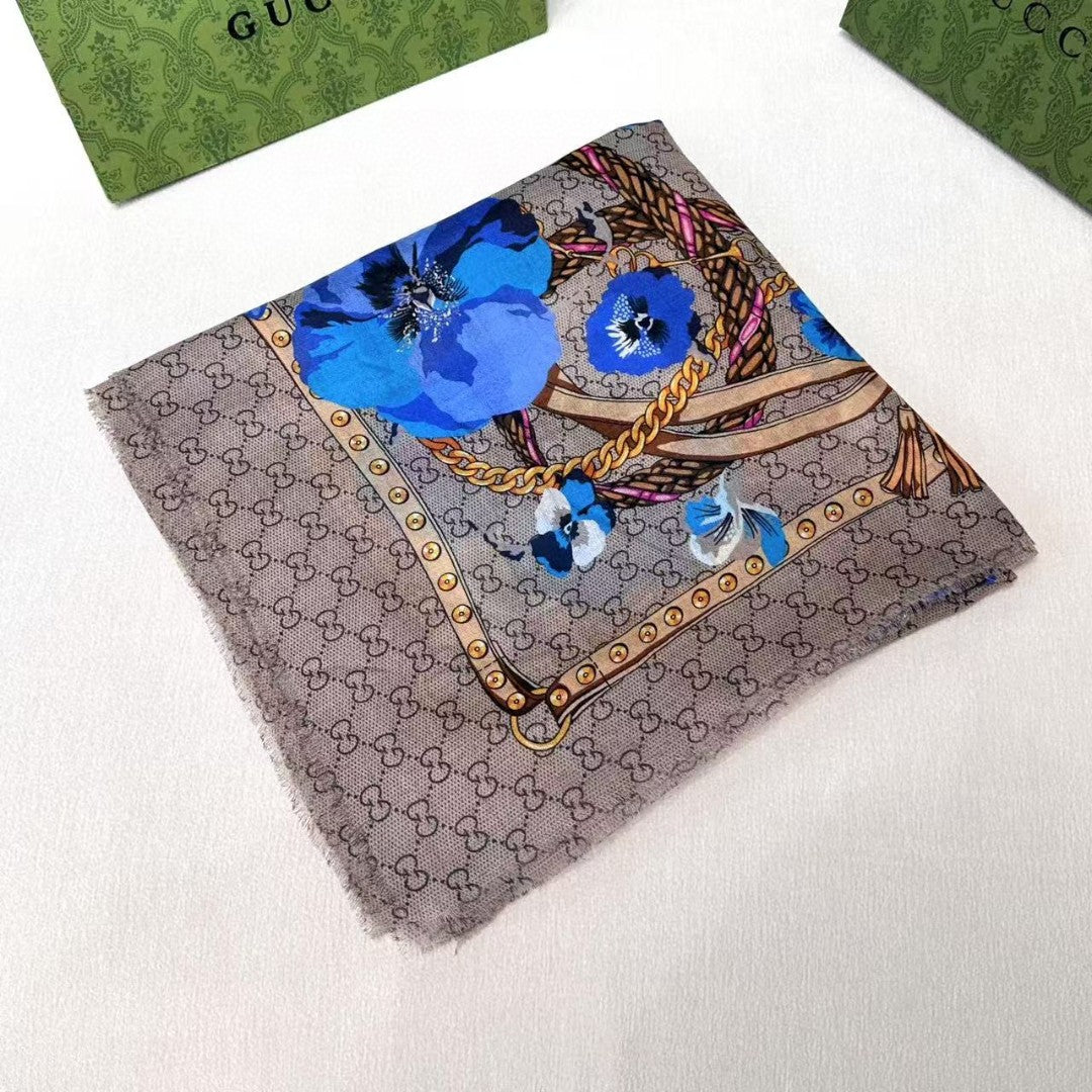 GUCCI 26S SCARF 140 IN CASHMERE AND SILK 309775