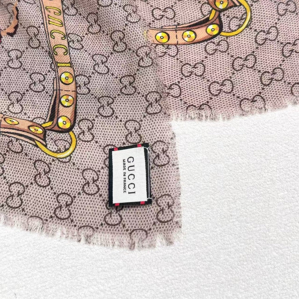 GUCCI 26S SCARF 140 IN CASHMERE AND SILK 309778