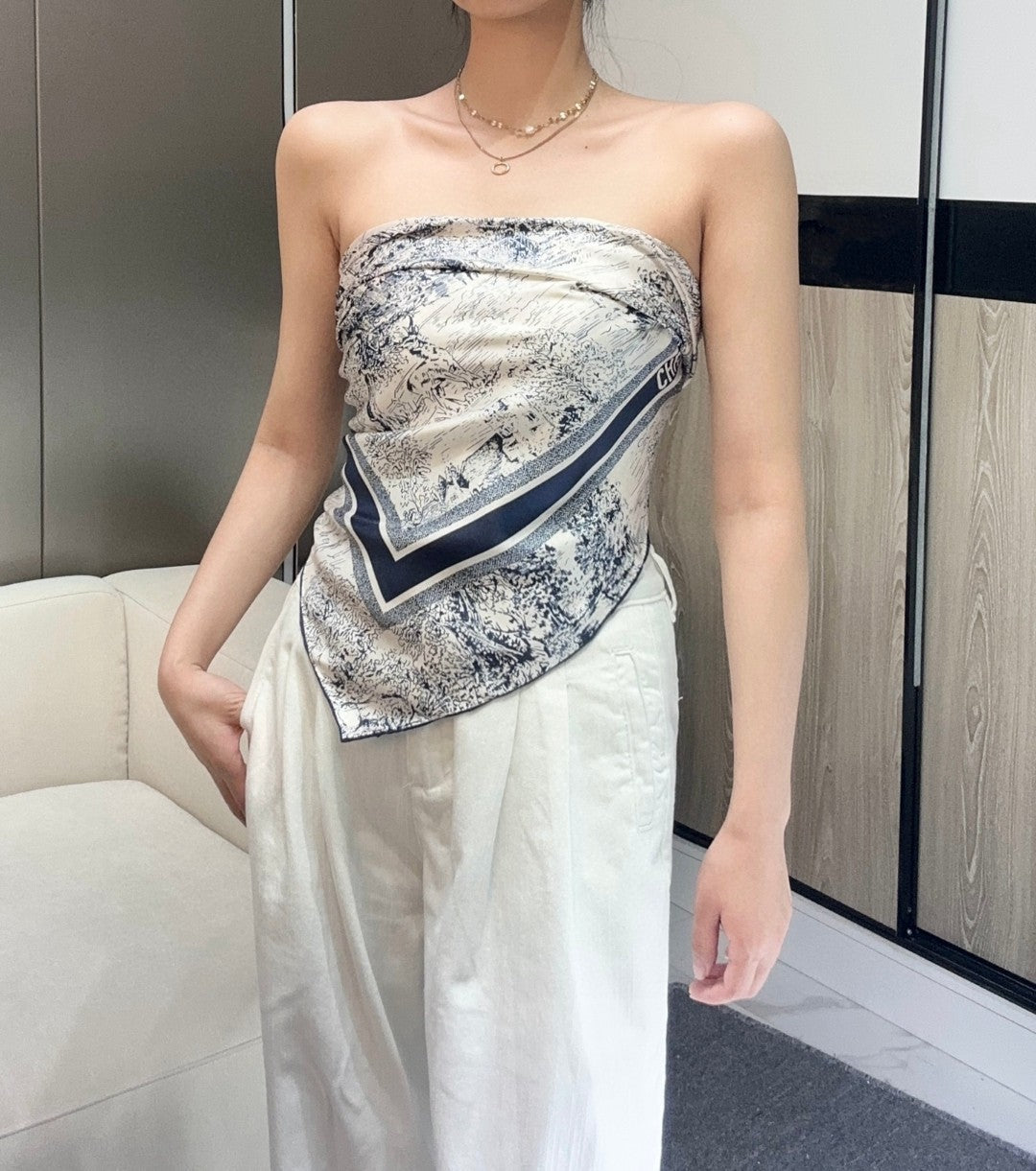 DIOR 26S SCARF 90CM IN SILK 305978