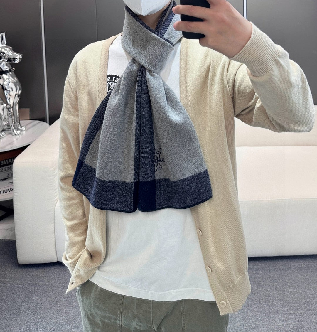 BURBERRY 26S SCARF 180CM IN CASHMERE 305981