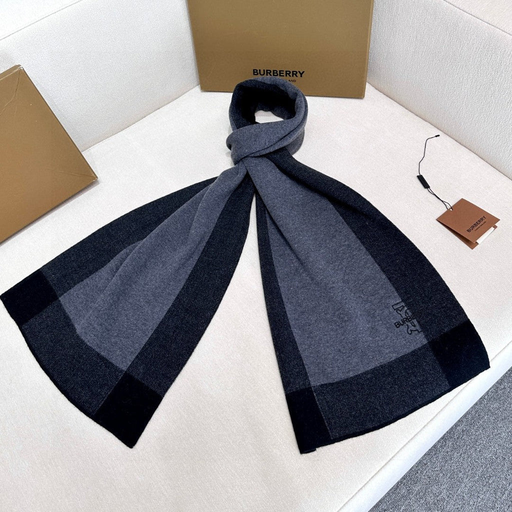 BURBERRY 26S SCARF 180CM IN CASHMERE 305982