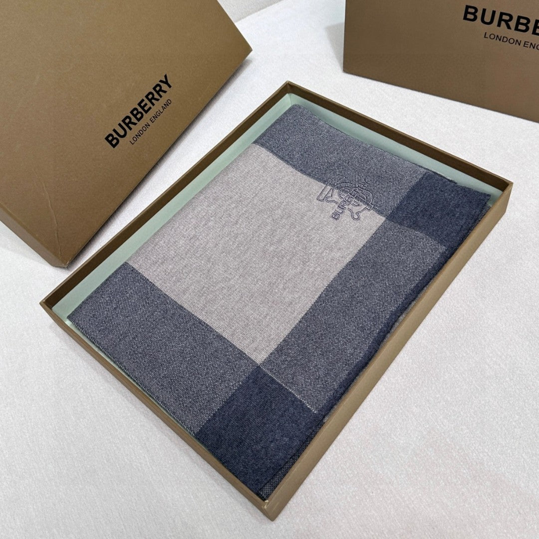 BURBERRY 26S SCARF 180CM IN CASHMERE 305983