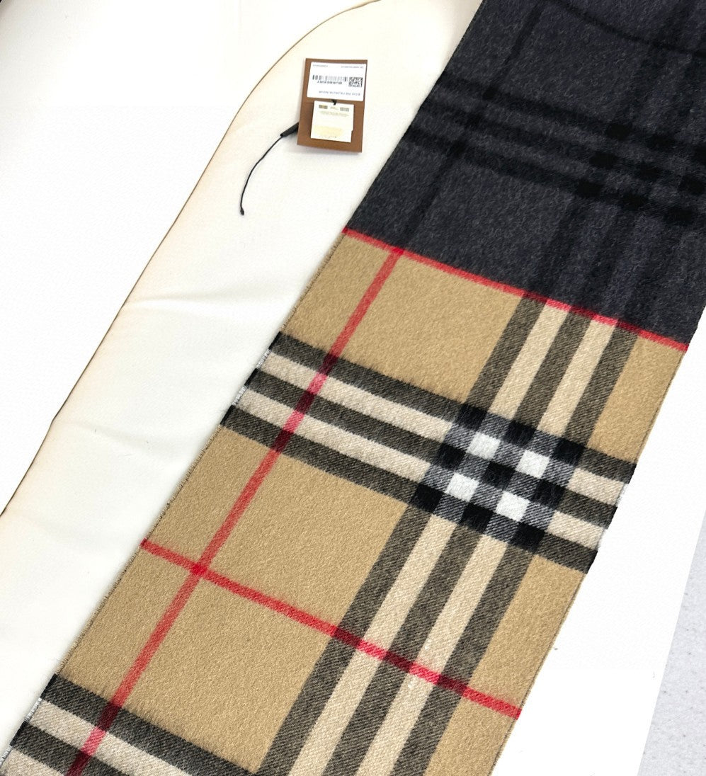 BURBERRY 26S SCARF 168CM IN CASHMERE 869760