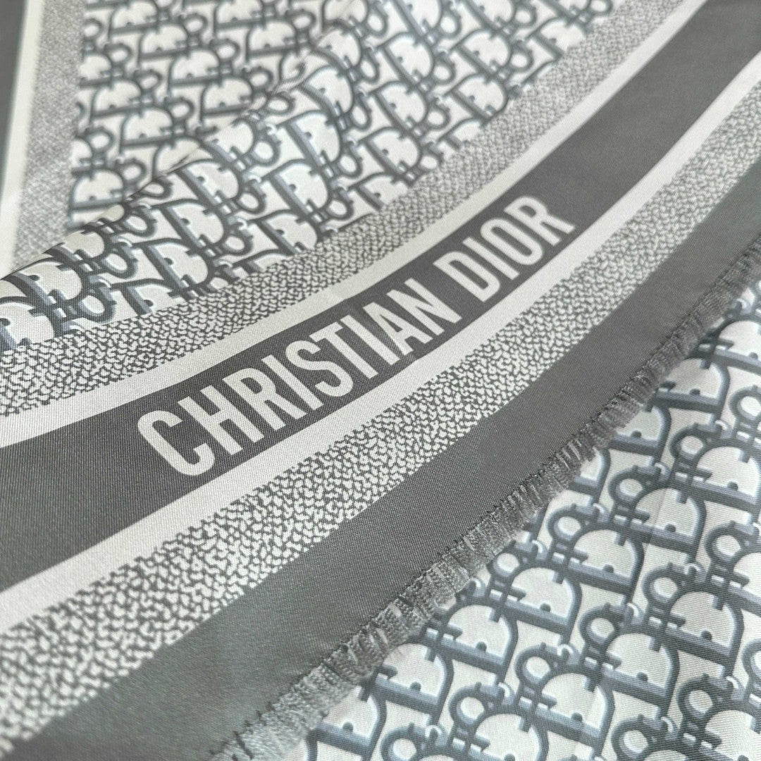 DIOR 26S SCARF 70CM IN SILK 307129