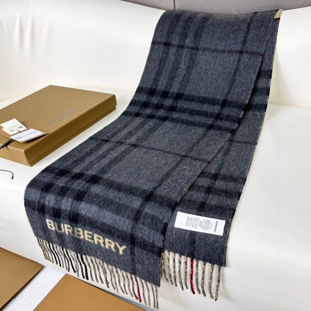 BURBERRY 26S SCARF 168CM IN CASHMERE 869760