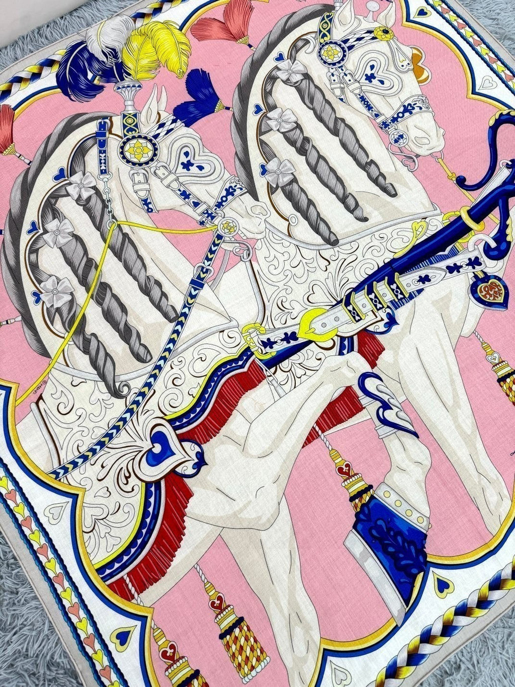 HERMES 26S PRINTED SQUARE SCARF 135 IN CASHMERE AND SILK 309423