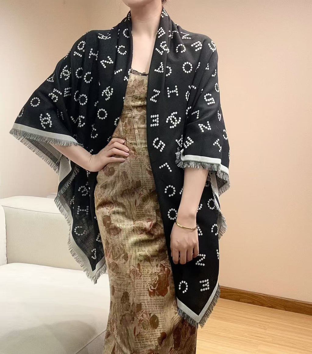 CHANEL 26S SCARF 140 IN WOOL AND SILK 311816