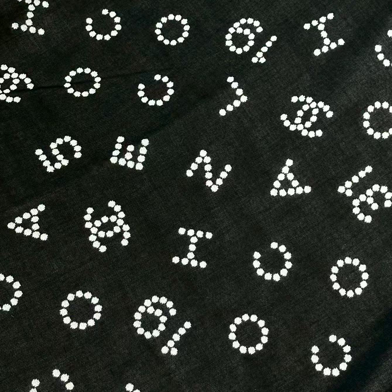 CHANEL 26S SCARF 140 IN WOOL AND SILK 311816