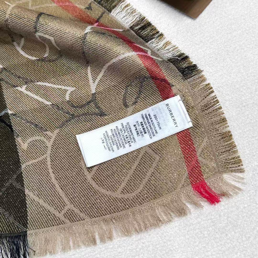 BURBERRY 26S SCARF 220CM IN SILK WOOL 318424