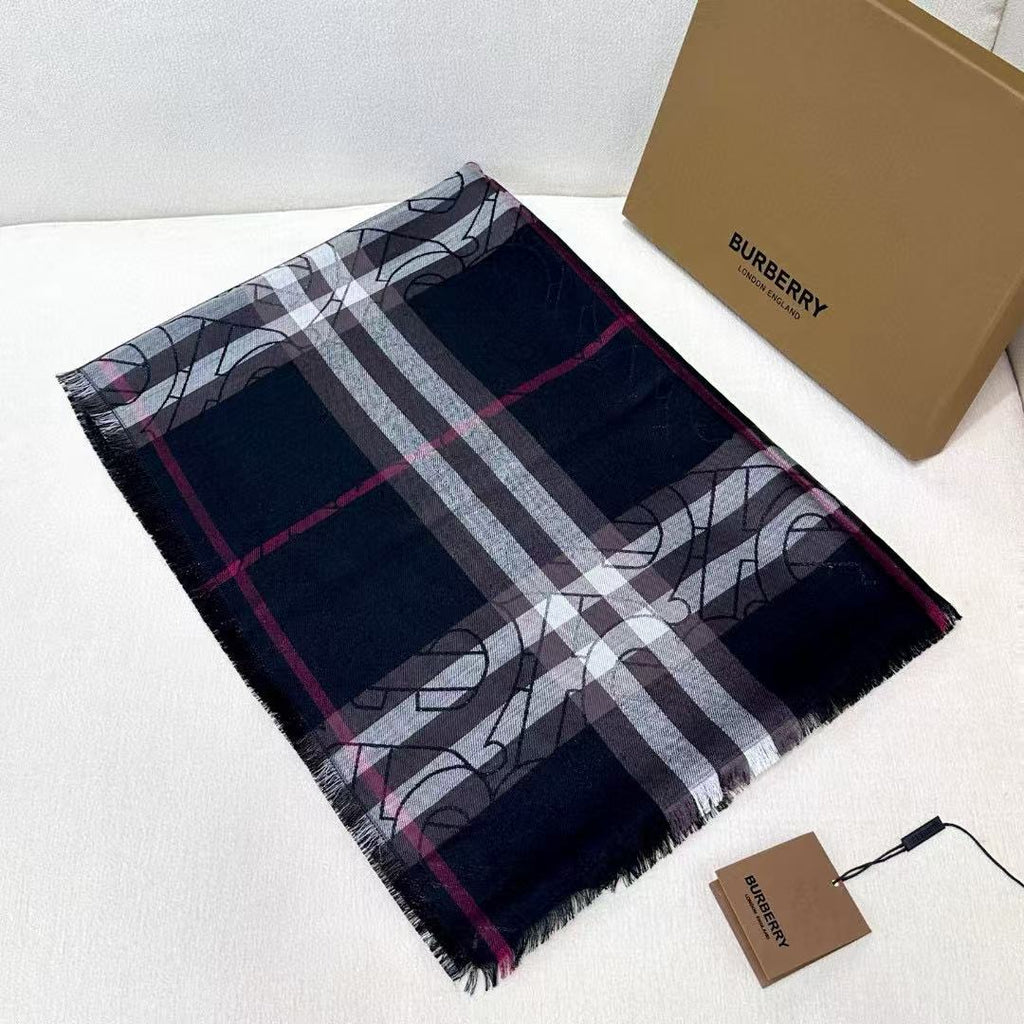 BURBERRY 26S SCARF 220CM IN SILK WOOL 318425