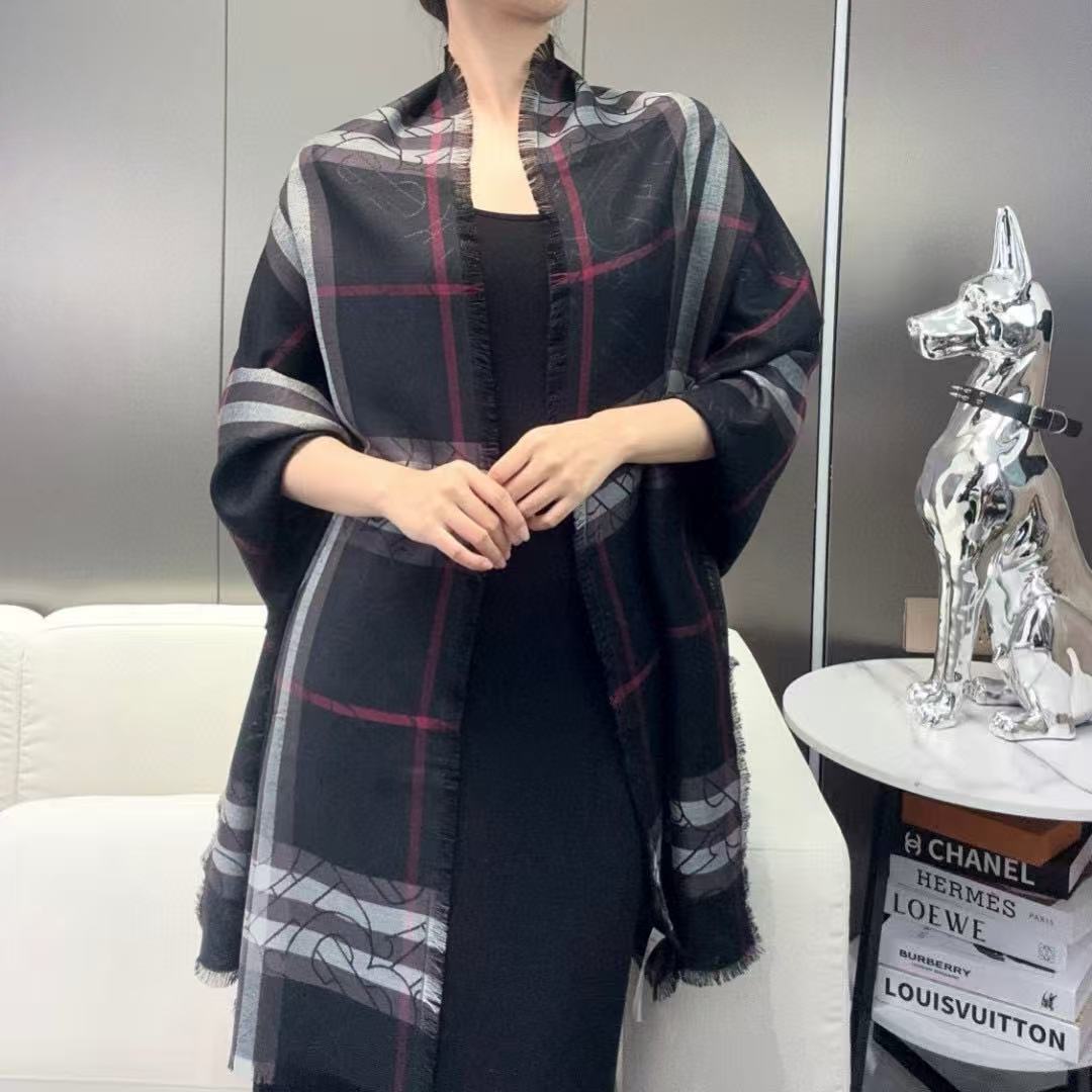 BURBERRY 26S SCARF 220CM IN SILK WOOL 318425