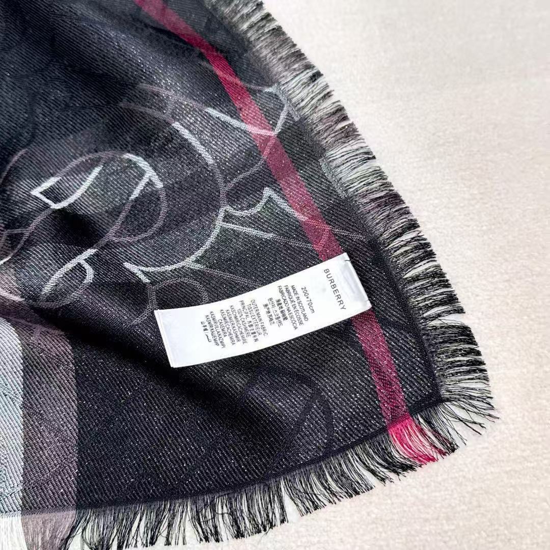 BURBERRY 26S SCARF 220CM IN SILK WOOL 318425