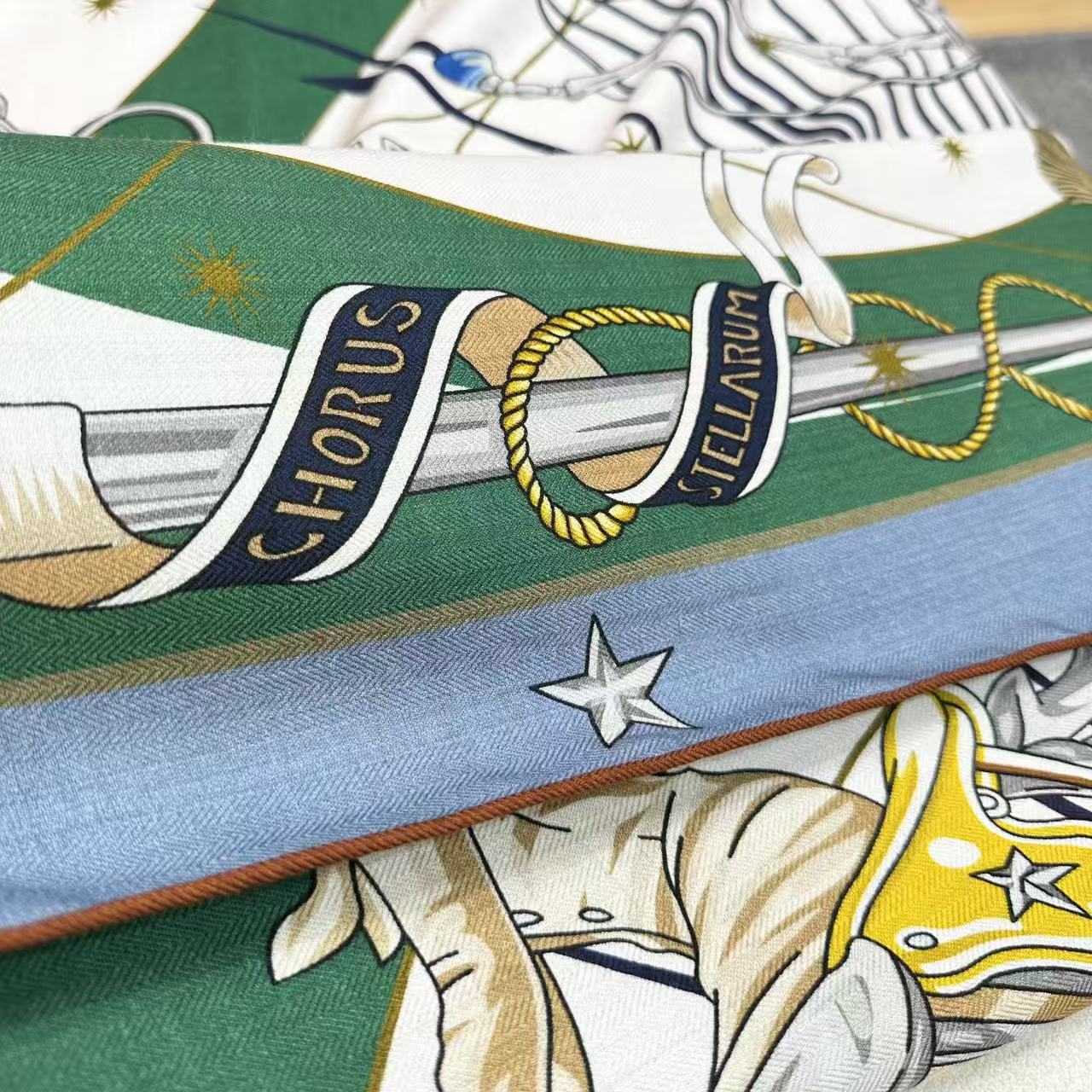 HERMES 26S SCARF 135 IN CASHMERE AND SILK 304576