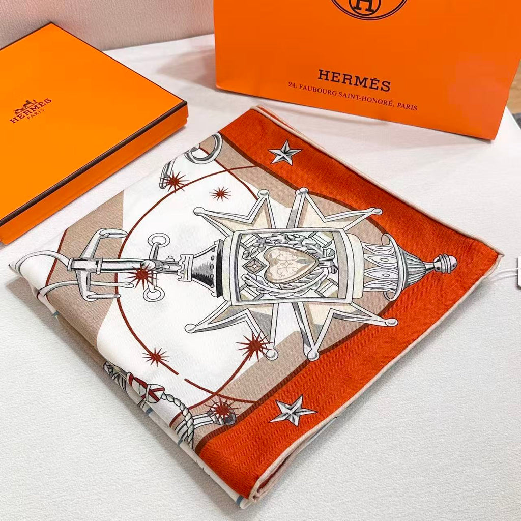 HERMES 26S SCARF 135 IN CASHMERE AND SILK 304577