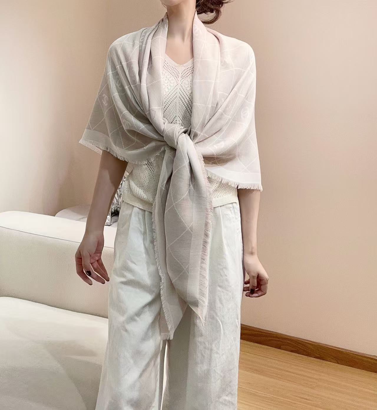 CHANEL 26S SCARF 140 IN SILK 309415