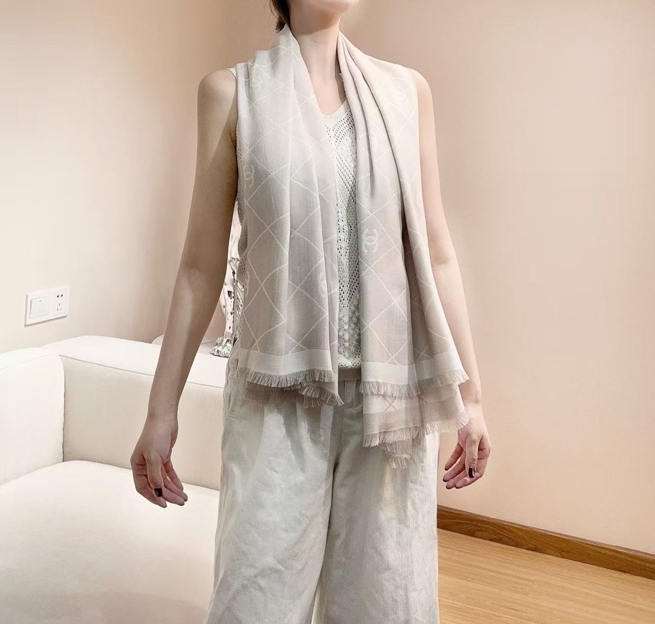 CHANEL 26S SCARF 140 IN SILK 309415