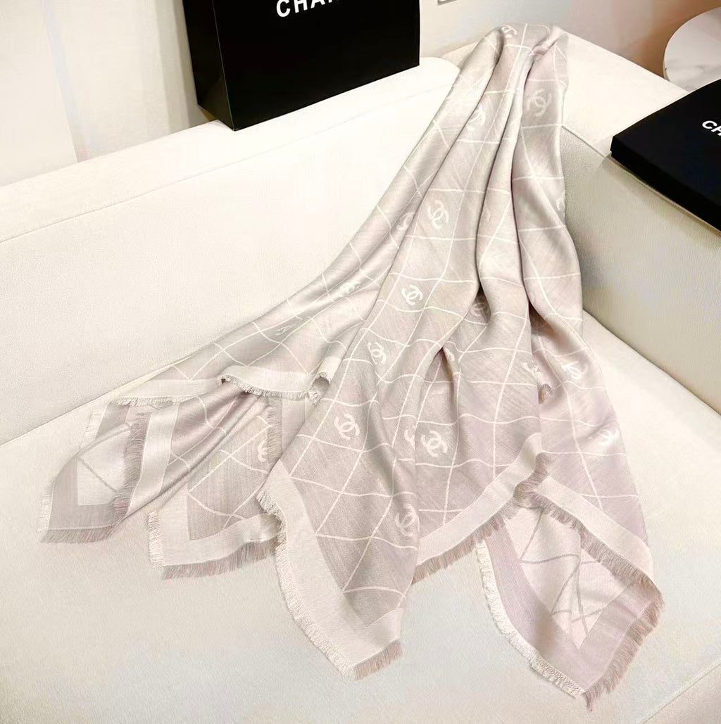 CHANEL 26S SCARF 140 IN CASHMERE AND SILK 304551