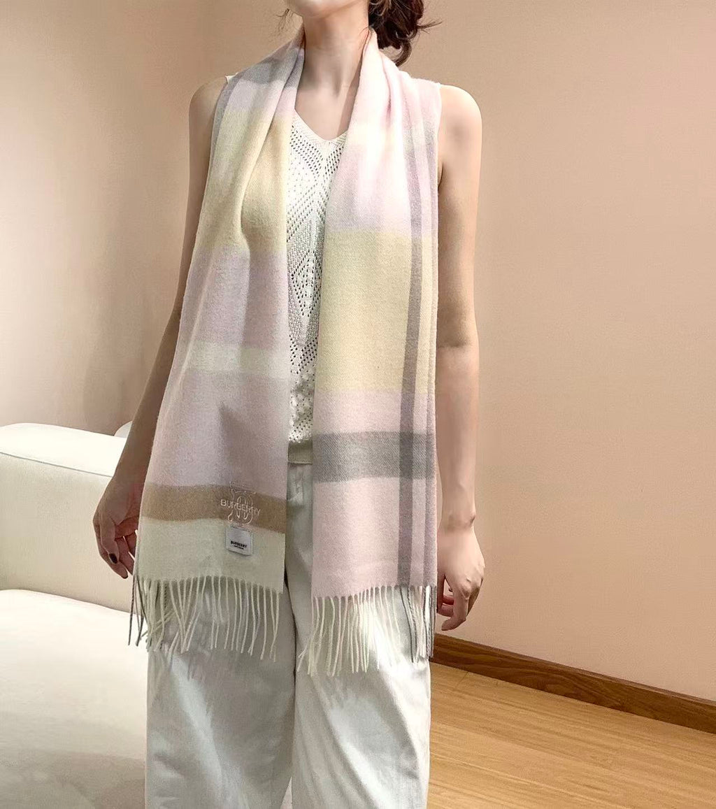 BURBERRY 26S SCARF 180CM IN CASHMERE 279895