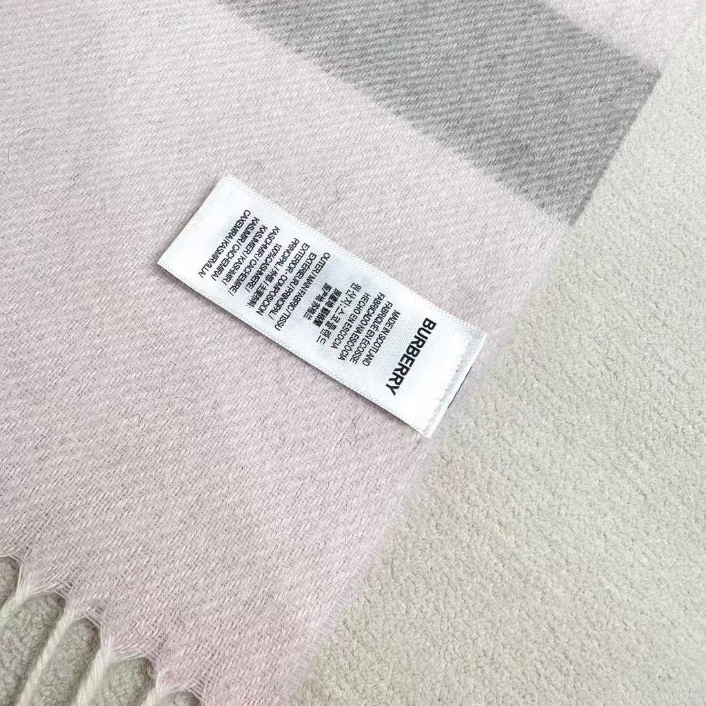 BURBERRY 26S SCARF 180CM IN CASHMERE 279895