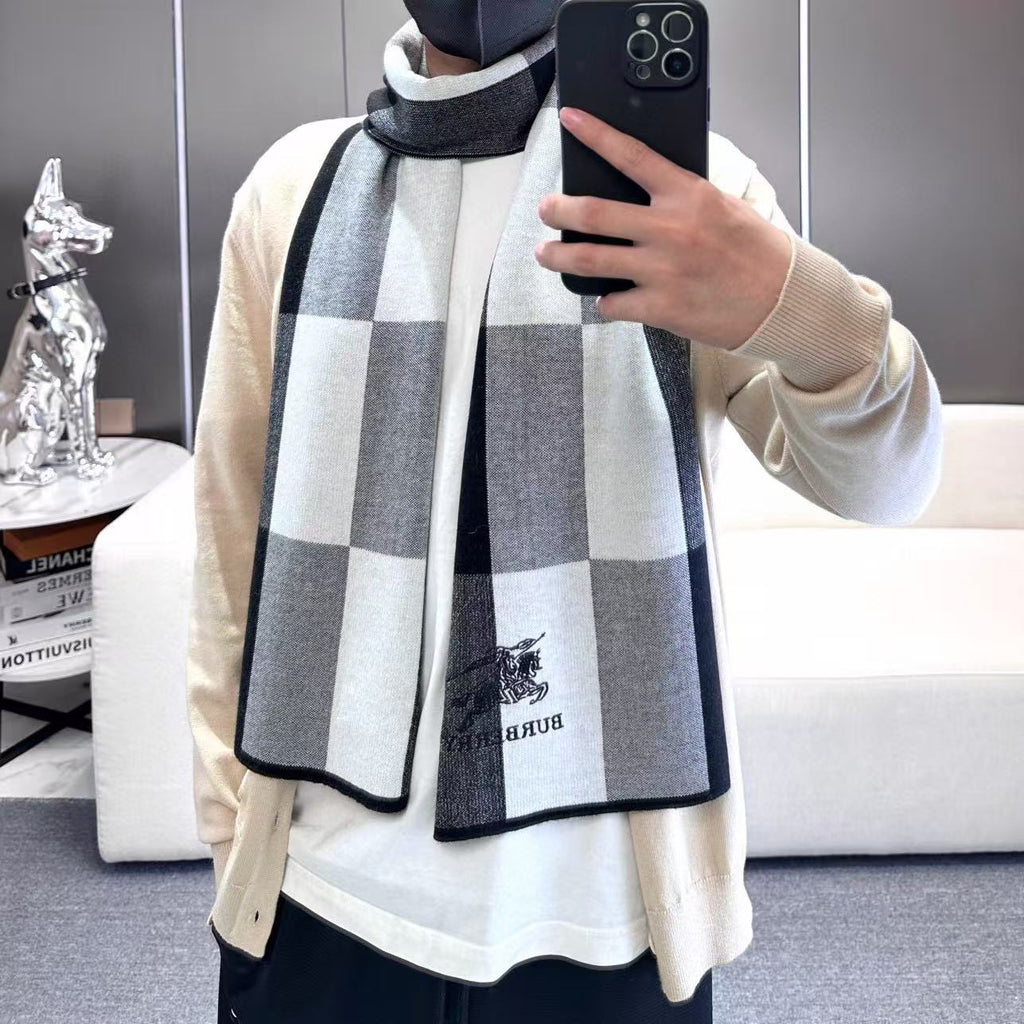 BURBERRY 26S SCARF 180CM IN CASHMERE 303180