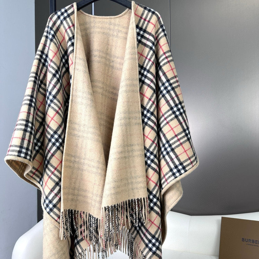 BURBERRY 26S REVERSIBLE CHECK FRINGED CAPE 150CM IN CASHMERE 309445