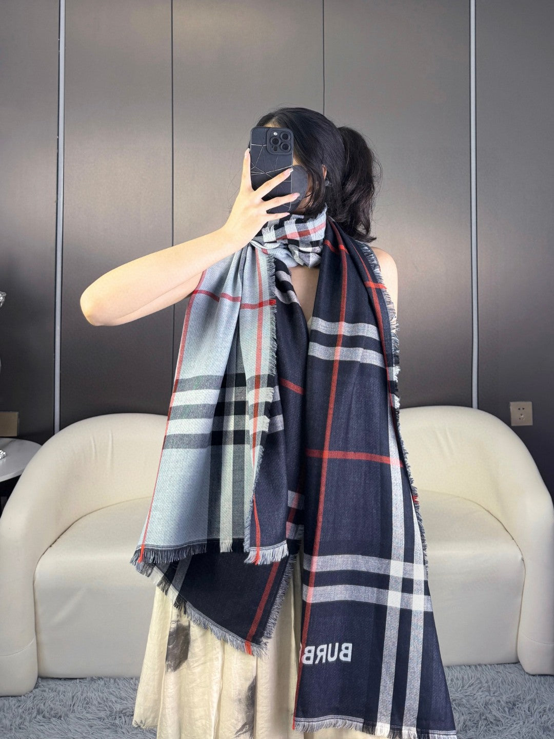 BURBERRY 26S SCARF 220CM IN SILK CASHMERE 303205
