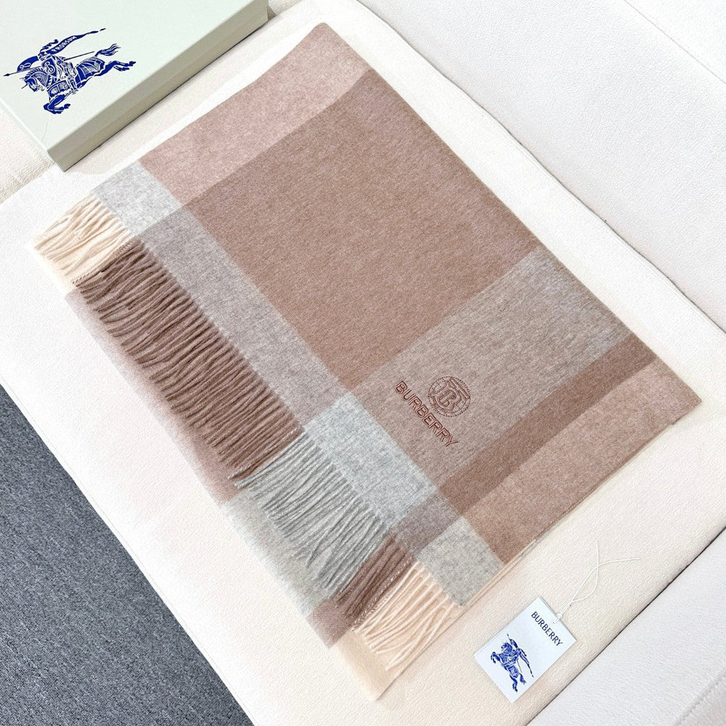 BURBERRY 26S SCARF 200CM IN CASHMERE 869769