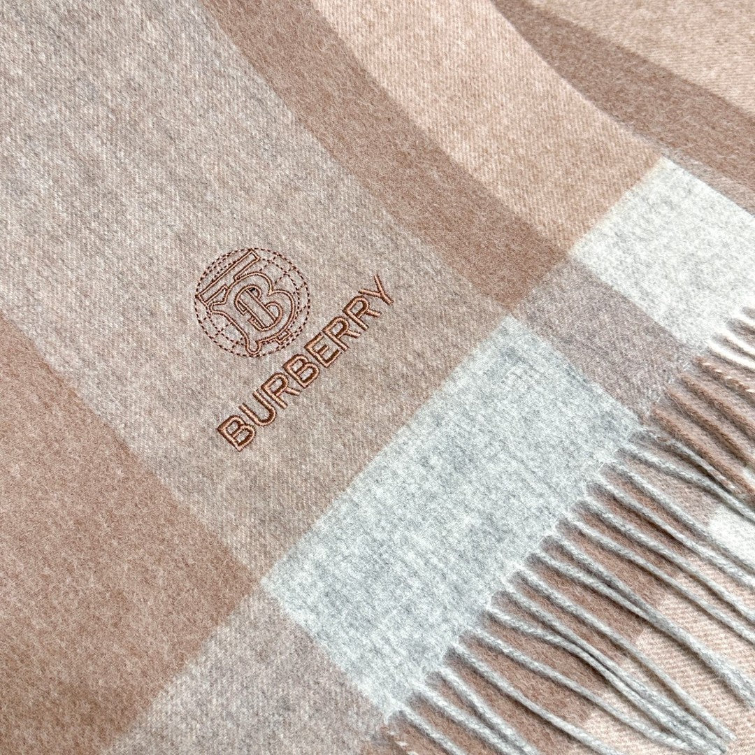 BURBERRY 26S SCARF 200CM IN CASHMERE 869769